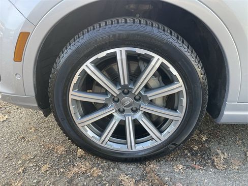 Used 2019 Audi Q7 3.0T Premium Plus w/ Premium Plus Package image 34