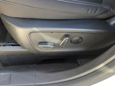 Certified 2023 Ford Escape Active AWD/4WD image 20