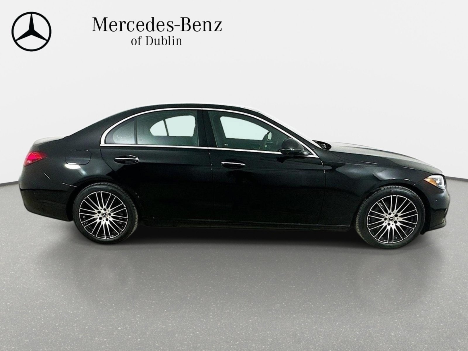 Used 2026 Mercedes-Benz C 300 4MATIC Sedan image 4