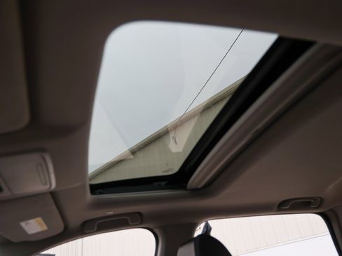 Used 2024 Honda CR-V EX-L image 26