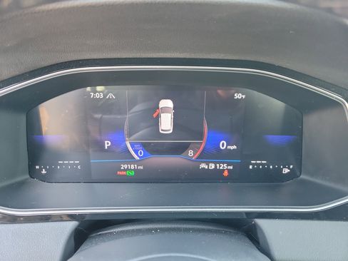 Used 2025 Volkswagen Jetta Sport image 16