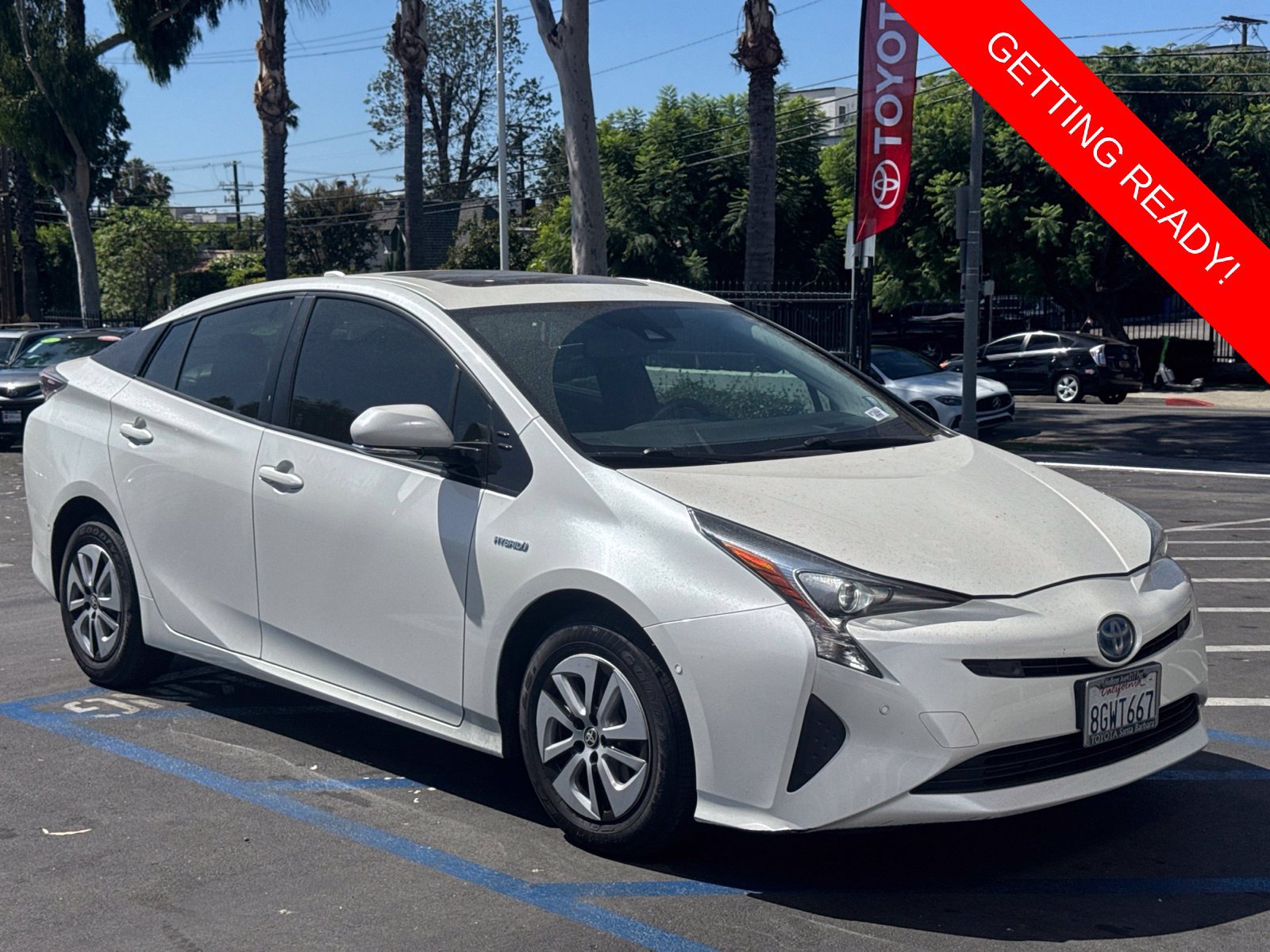 Used 2018 Toyota Prius Four w/ Advanced Technology Package FWD image 1