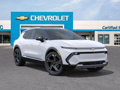New 2026 Chevrolet Equinox EV LT w/ Convenience Package II AWD/4WD image 10