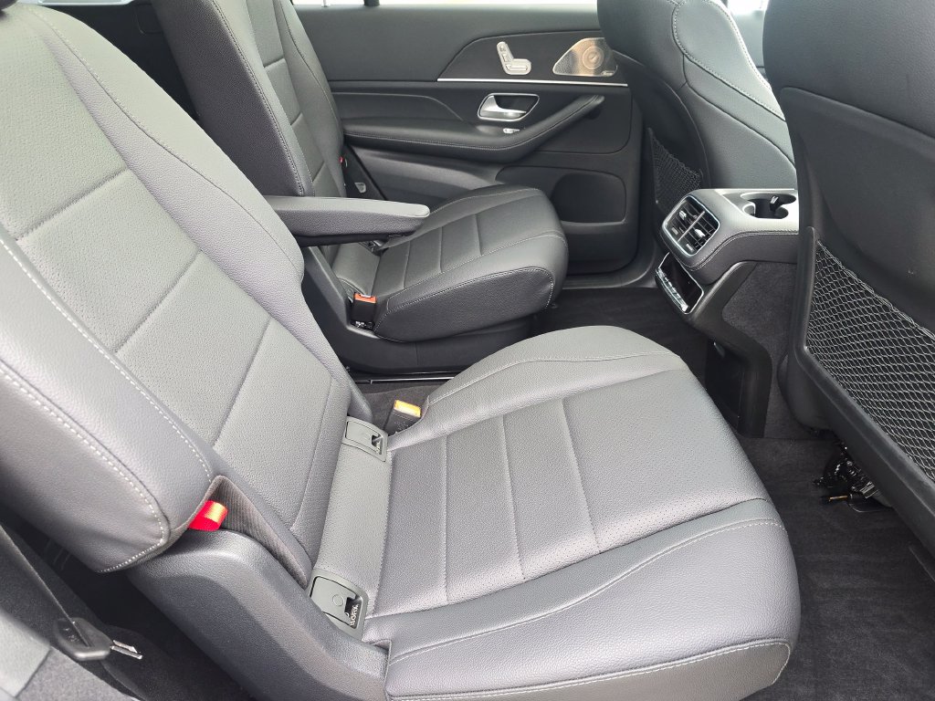 Certified 2024 Mercedes-Benz GLS 450 4MATIC image 24