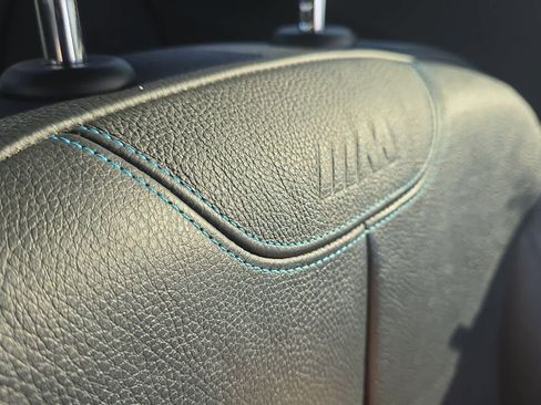 Used 2016 BMW M2 image 8