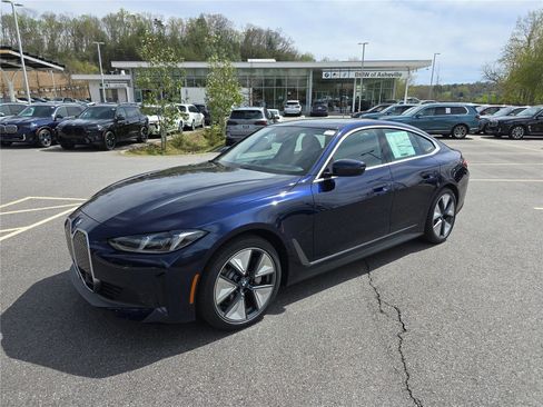 New 2026 BMW i4 xDrive40i w/ Premium Package AWD/4WD image 8