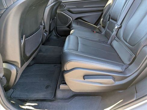 Used 2021 Jeep Grand Cherokee L Limited image 20