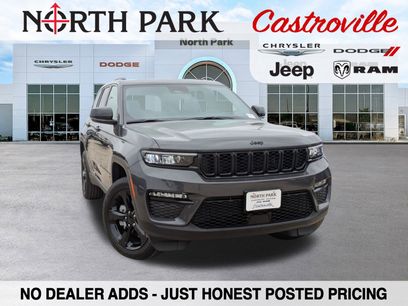 Used 2025 Jeep Grand Cherokee Limited w/ Black Appearance Package