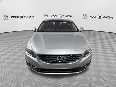 Used 2015 Volvo S60 T5 Premier image 2