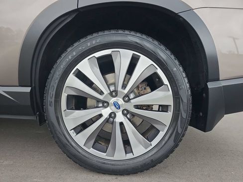 Used 2021 Subaru Ascent Limited w/ Technology Package AWD/4WD image 38