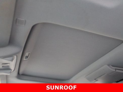 Used 2018 GMC Yukon Denali w/ Open Road Package AWD/4WD image 24