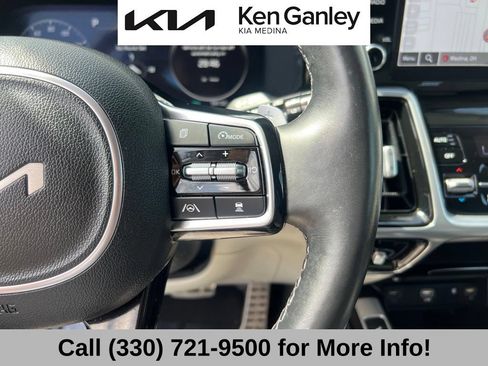 Certified 2023 Kia Sorento SX Prestige AWD/4WD image 32