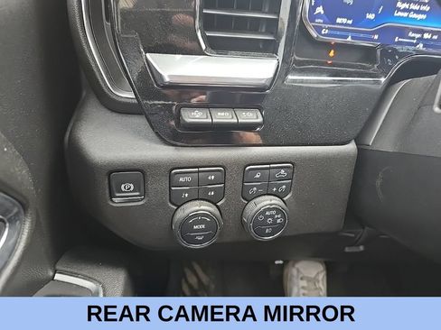 Used 2025 Chevrolet Silverado 2500 LTZ w/ LTZ Premium Package AWD/4WD image 23