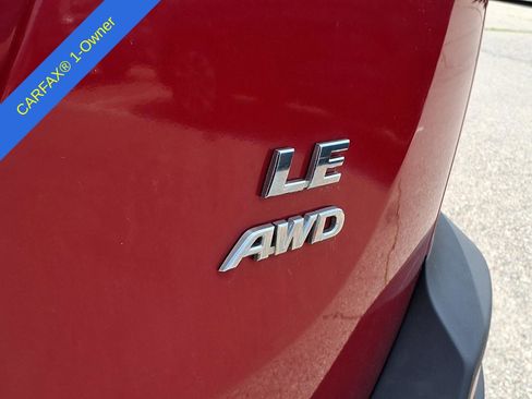 Used 2013 Toyota RAV4 LE AWD/4WD image 10