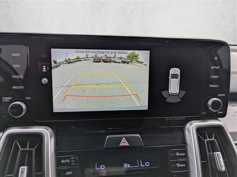 Used 2022 Kia Sorento S FWD image 18