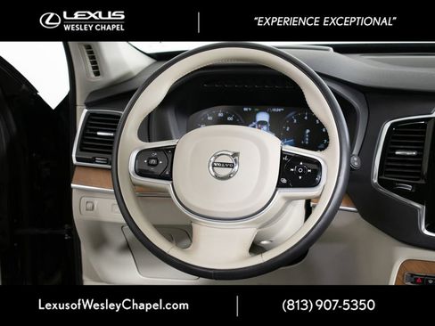 Used 2022 Volvo XC90 T5 Momentum w/ Advanced Package FWD image 32