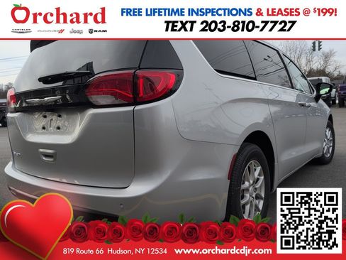 New 2026 Chrysler Voyager LX image 3