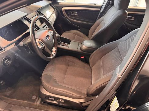 Used 2014 Ford Taurus SEL w/ Equipment Group 201A FWD image 17