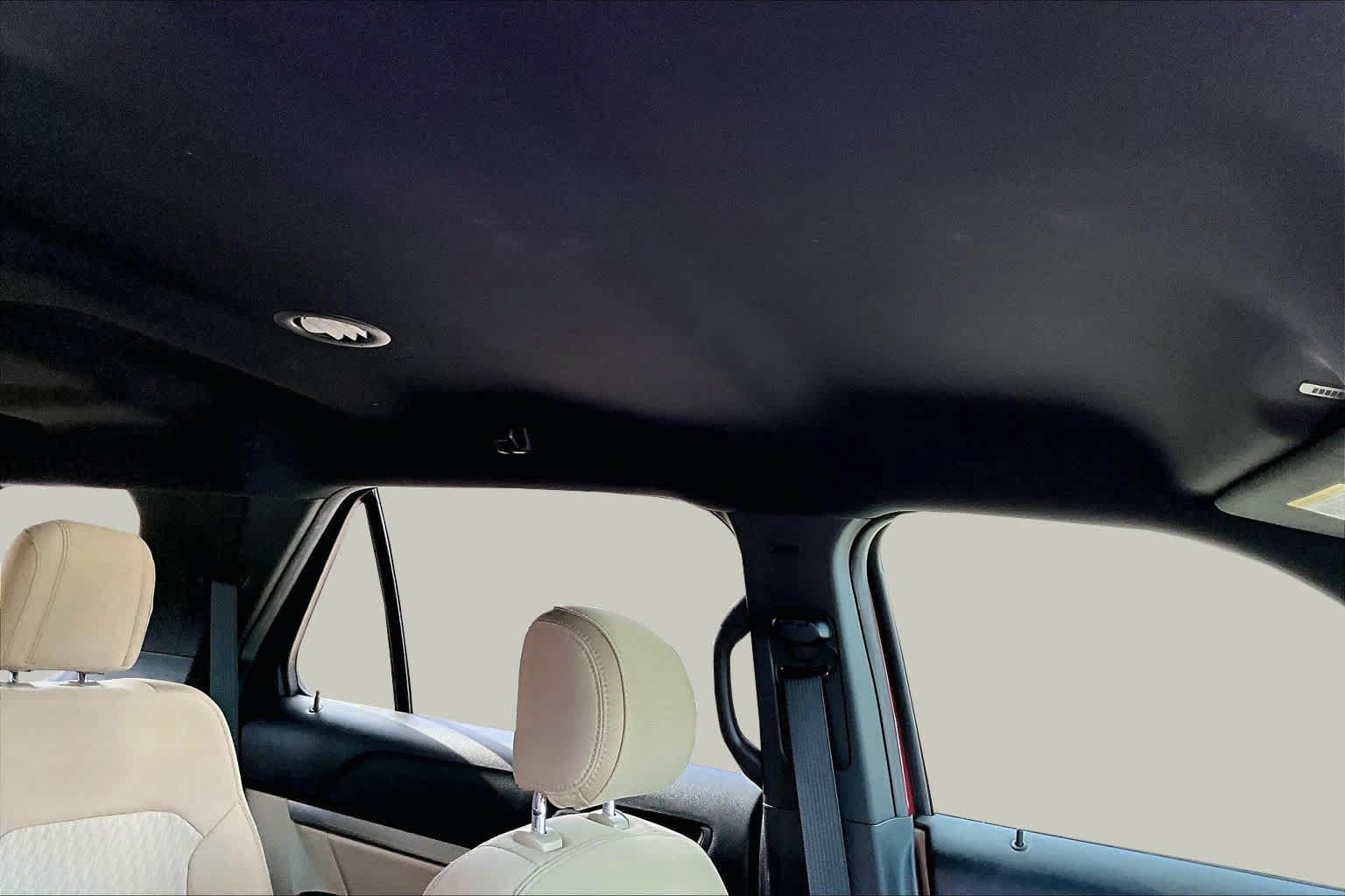 Used 2016 Ford Explorer FWD image 14