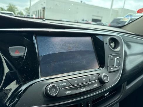Used 2020 Buick Envision Premium w/ LPO, Active Package AWD/4WD image 18