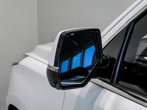 Used 2020 Cadillac Escalade Platinum RWD image 57