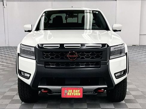 New 2025 Nissan Frontier PRO-4X w/ Pro Convenience Package image 15