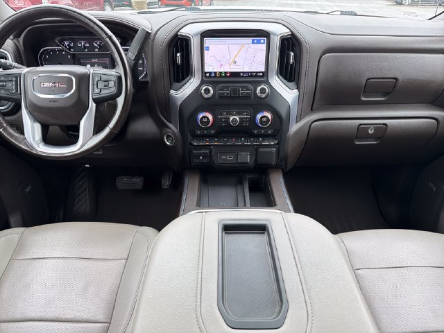 Used 2022 GMC Sierra 1500 SLT AWD/4WD image 9