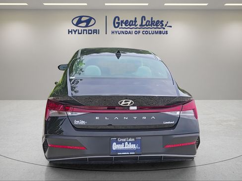 New 2026 Hyundai Elantra Limited FWD image 6