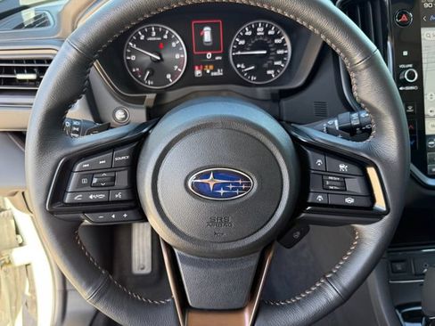 Used 2025 Subaru Ascent Bronze Edition AWD/4WD image 11