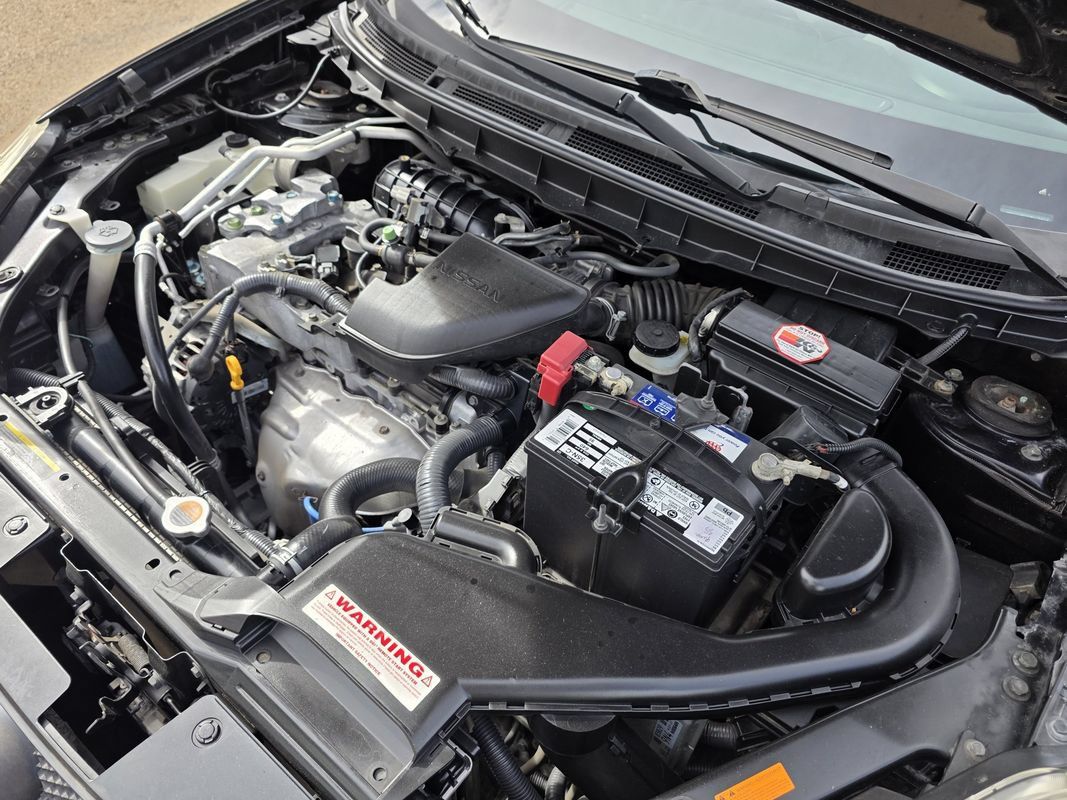 Used 2013 Nissan Rogue SL AWD/4WD image 38