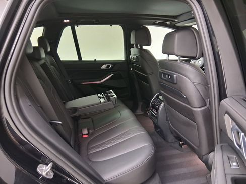 Used 2023 BMW X5 xDrive40i w/ Executive Package AWD/4WD image 34