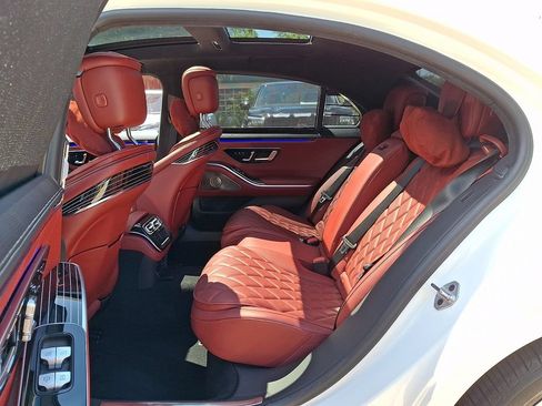 Used 2023 Mercedes-Benz S 580 4MATIC Sedan image 11