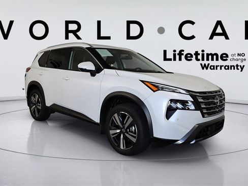 Used 2024 Nissan Rogue SL w/ SL Premium Package image 1