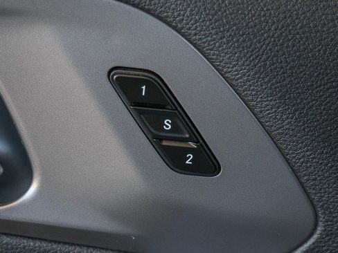 New 2026 Chrysler Pacifica Select FWD image 26