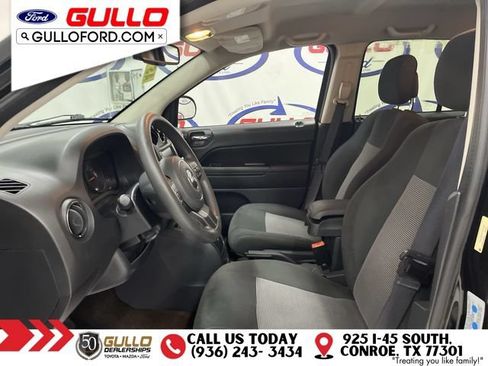 Used 2015 Jeep Compass Sport w/ Power Value Group FWD image 28