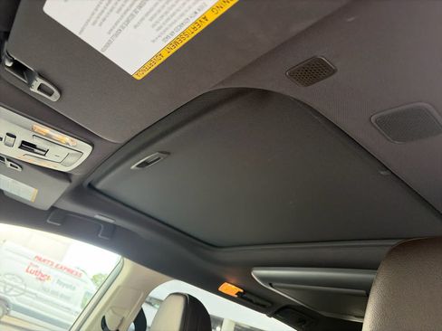 Certified 2023 Toyota Sienna Platinum AWD/4WD image 6