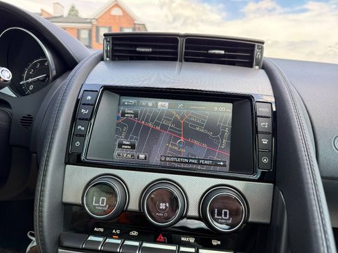 Used 2017 Jaguar F-TYPE Coupe RWD image 21