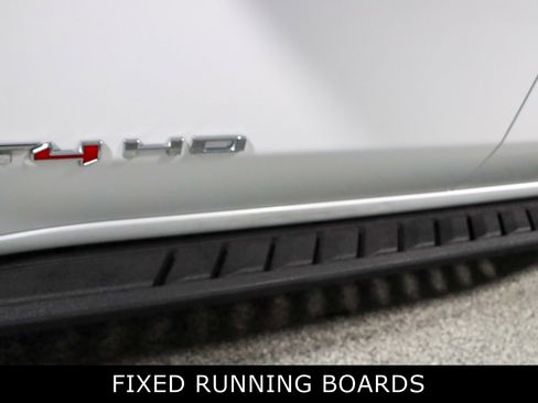 Used 2024 GMC Sierra 2500 AT4 w/ AT4 Premium Plus Package image 12