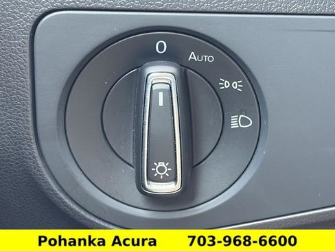 Used 2023 Volkswagen Tiguan SE R-Line FWD image 14