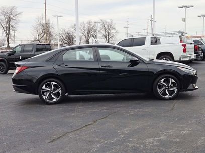 Used 2023 Hyundai Elantra SEL w/ Convenience Package