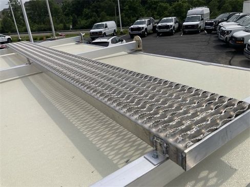 New 2025 GMC Savana 3500 w/ Power Convenience Package image 29