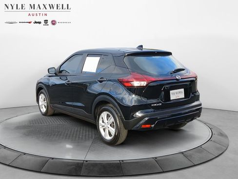 Used 2024 Nissan Kicks S FWD image 14