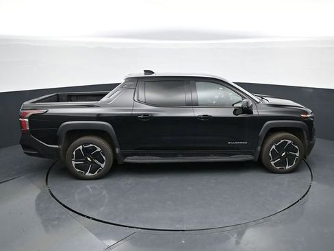 New 2026 Chevrolet Silverado EV LT AWD/4WD image 40