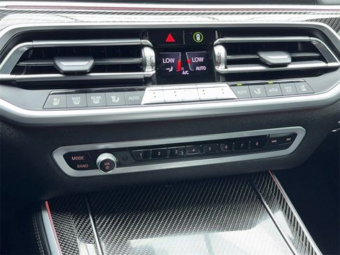 Used 2022 BMW X5 M50i image 32