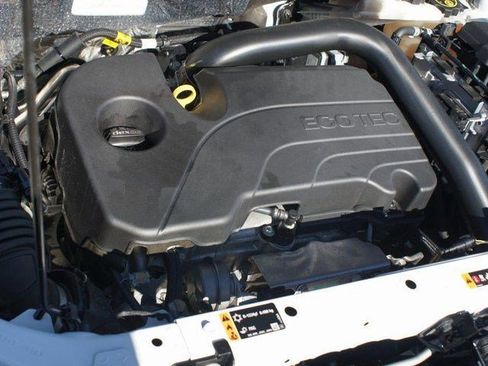 Used 2023 Chevrolet Equinox LT image 26