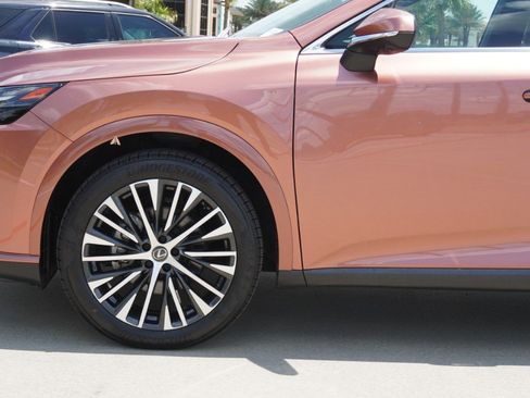 Certified 2023 Lexus RX 350 Premium Plus w/ Cold Area Package FWD image 10