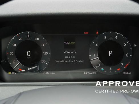 Used 2026 Land Rover Range Rover Velar S AWD/4WD image 11