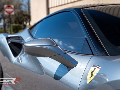Used 2021 Ferrari F8 Tributo RWD image 36