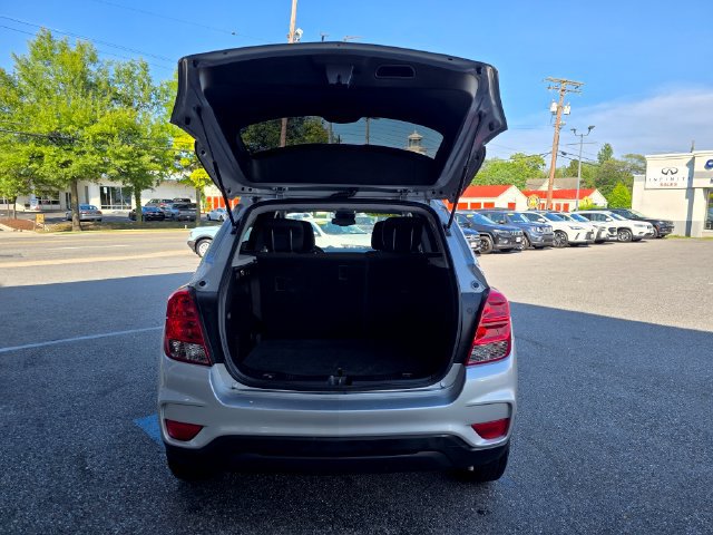 Used 2020 Chevrolet Trax LS FWD image 31