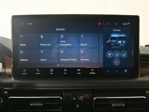 Used 2022 Lincoln Nautilus Reserve w/ Cargo Utility Package image 29